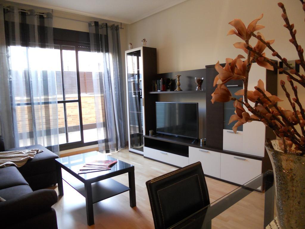 Apartamento Bellavista Leilighet Lardero Eksteriør bilde