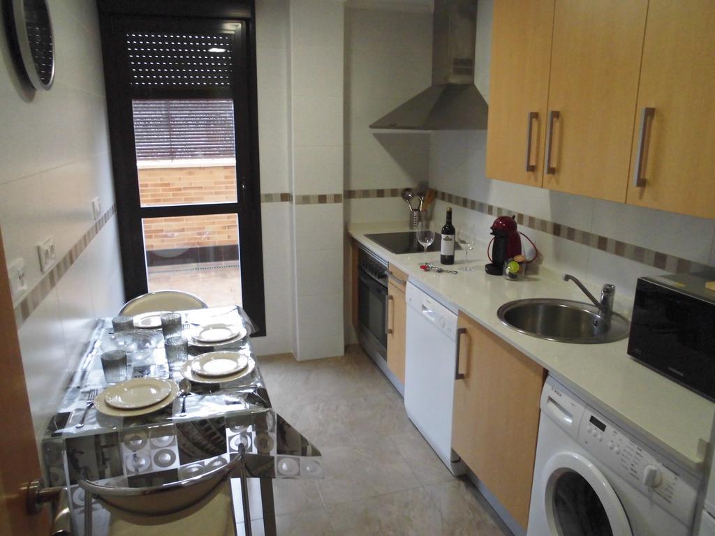 Apartamento Bellavista Leilighet Lardero Eksteriør bilde